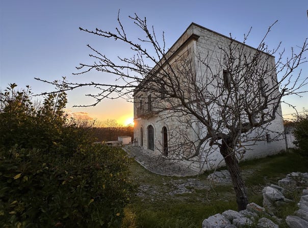 Cisternino, Apulia 72014