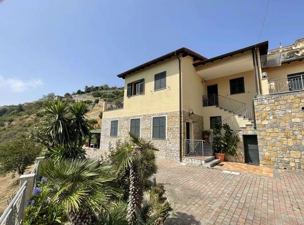 Bordighera alta, Liguria 18012