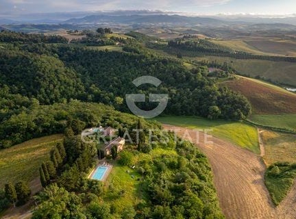 Volterra, Pisa