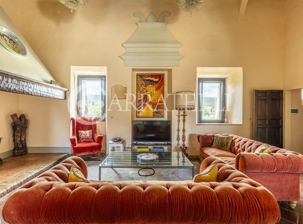 Monteriggioni, Tuscany 53035