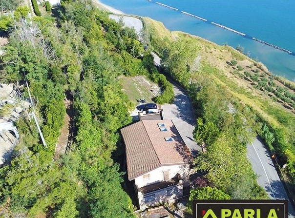Pesaro, Pesaro, Marche 61122