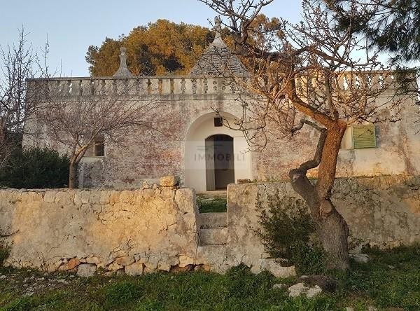 Ostuni, Apulia 72017