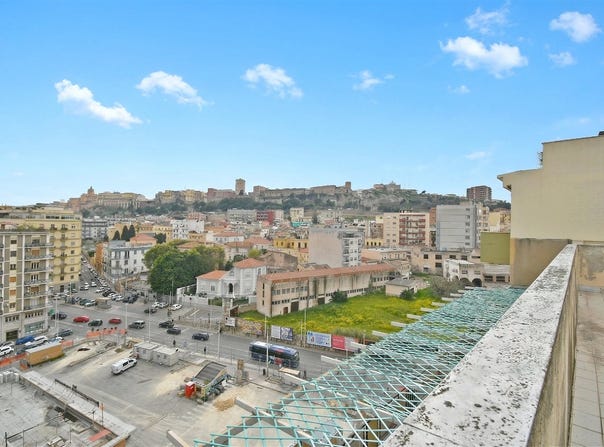 Cagliari, Sardinia 09128