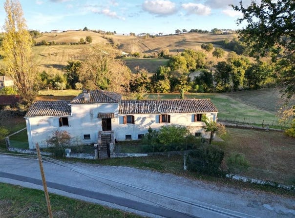 Arcevia, Marche 60011