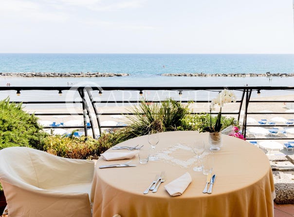 Formia, Lazio 04023