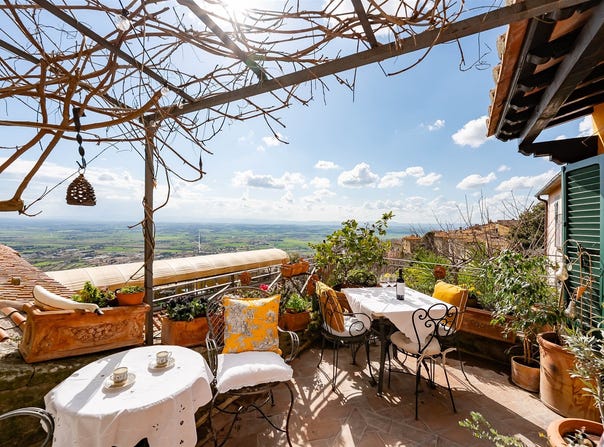 Cortona, Tuscany 52044
