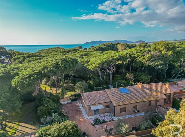 Orbetello, Tuscany 58010