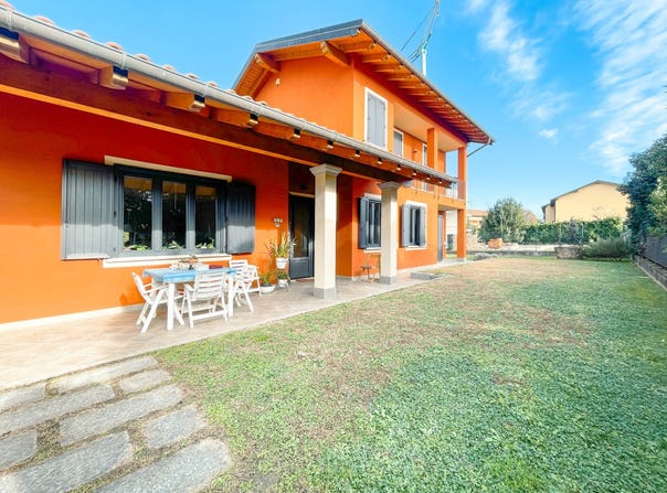 Lesa, Piedmont 28040