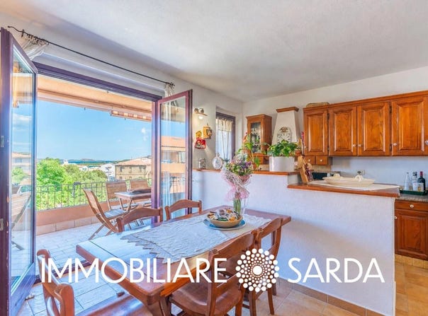 Palau, Sardinia 07020