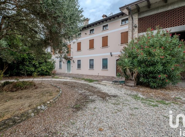 Castel Goffredo, Lombardy 46042