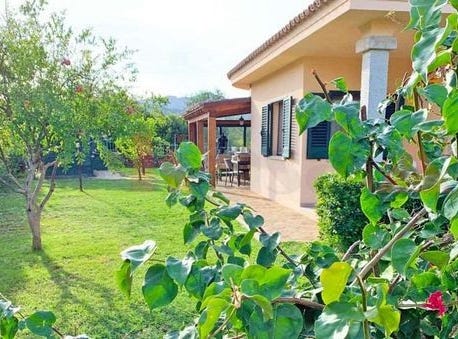 Budoni, Sardegna 113009