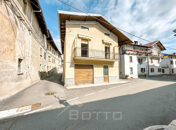 Serravalle Sesia, Piedmont 13037