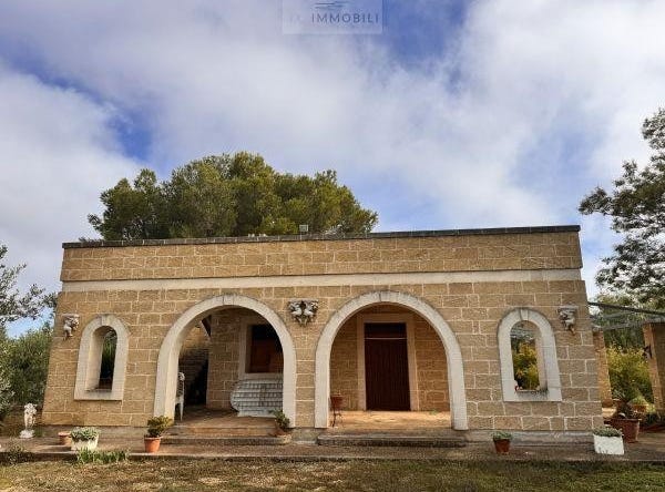 Carovigno, Apulia 72012