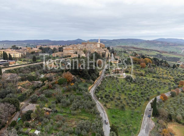 Pienza, Tuscany 53026