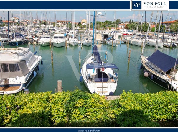 Caorle, Venice 30021