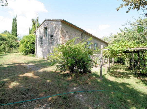 Roccastrada, Tuscany 58036