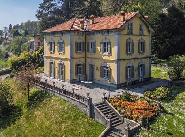 Valbrona, Lombardy 22039