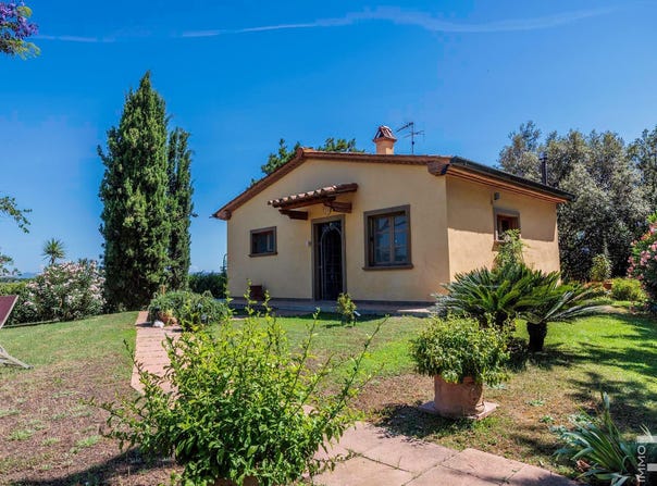 Castagneto Carducci, Tuscany 57022