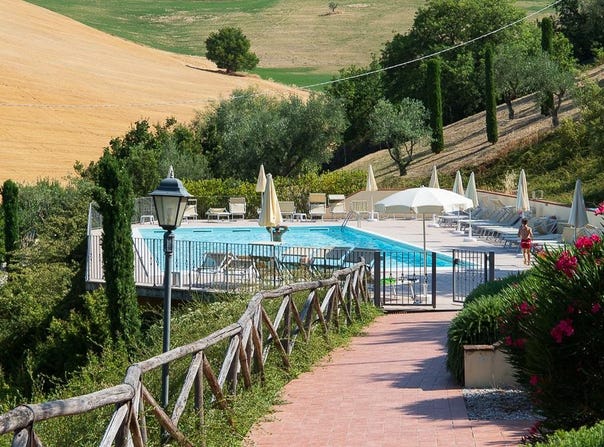 Serrungarina, Marche 61030