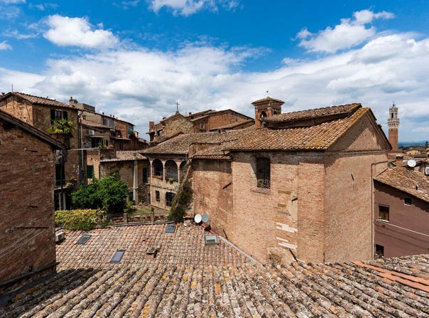 Siena, Tuscany 53100