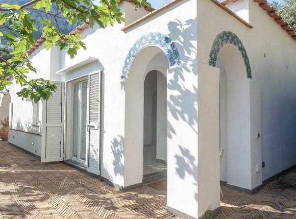 Capri, Campania 80073