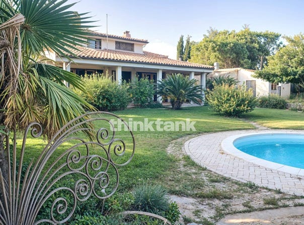 Aidone, Sicily 94010