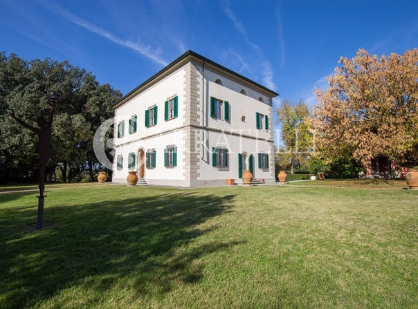Fucecchio, Tuscany 50054