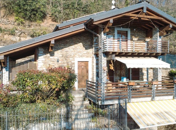 Cossogno, Piedmont 28801