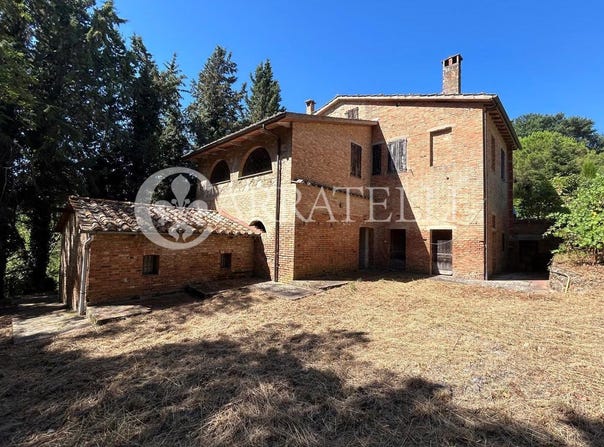 Chiusi, Tuscany 53043
