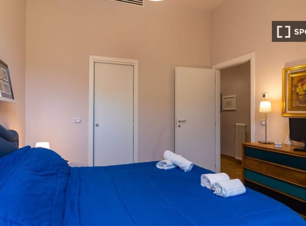 naples, Campania 80132