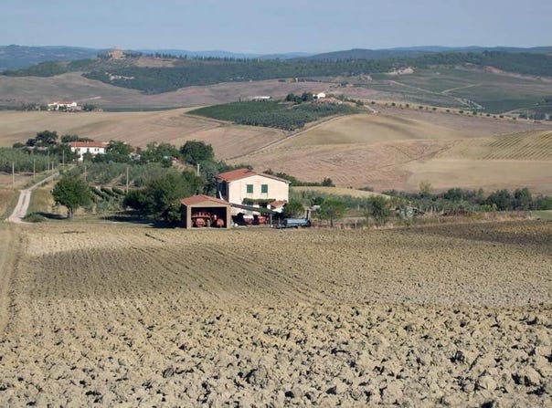 Cinigiano, Tuscany 58044