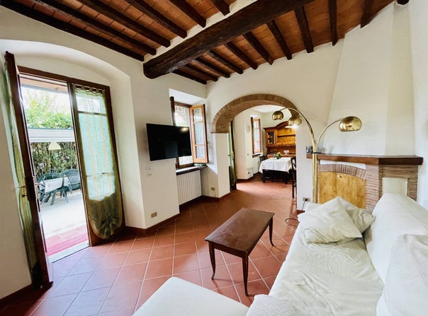 Lucca, Tuscany 55100