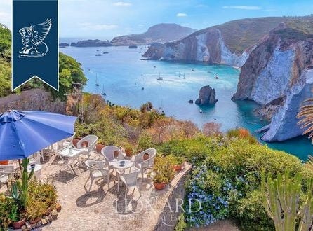 Ponza, Latina