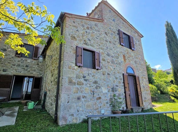 Roccastrada, Tuscany 58036