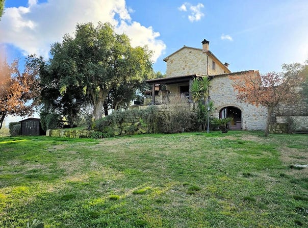 Roccastrada, Tuscany 58036