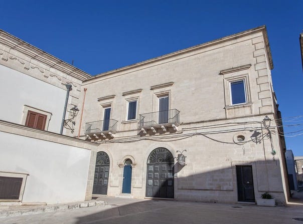 Lizzano, Apulia 74020