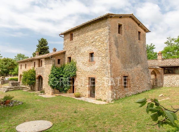 Sovicille, Tuscany 53018