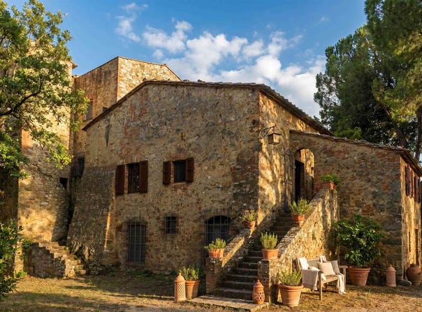 Montepulciano, Tuscany 53045