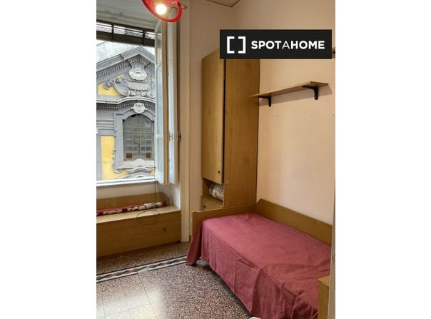 naples, Campania 80133