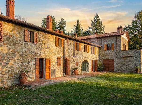 Arezzo, Tuscany 52100