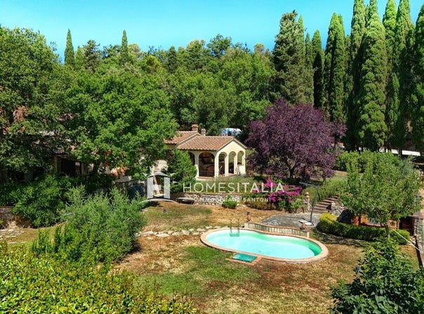 Sassetta, Tuscany 57020