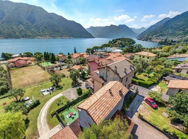 Lake Como, Lombardy 22016