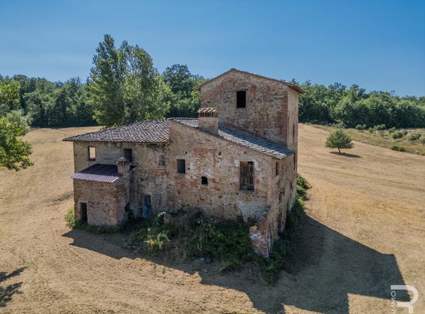 Certaldo, Tuscany 50052