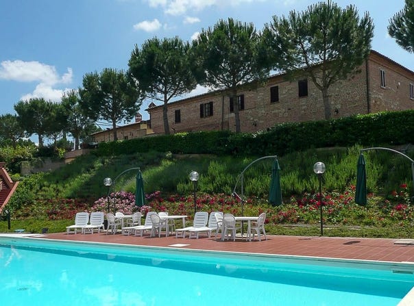 Montepulciano, Tuscany 53045