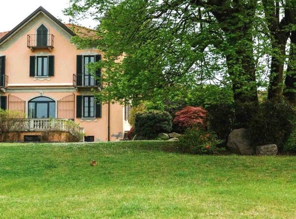 Leggiuno, Lombardy 21038