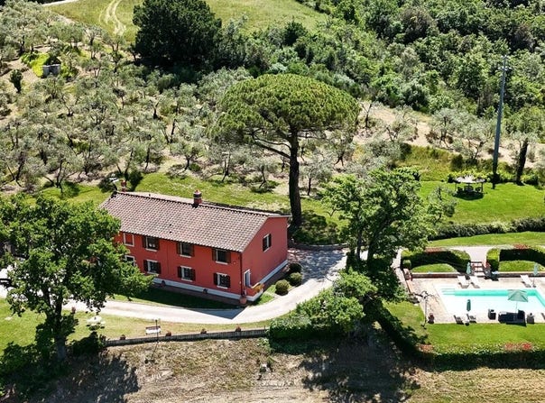 Montespertoli, Tuscany 50025