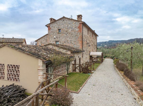Anghiari, Tuscany 52031