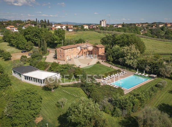 Foiano della Chiana, Tuscany 52045