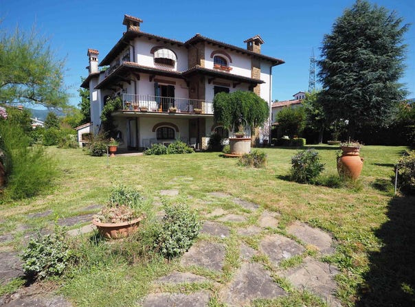 Pistoia, Tuscany 51100