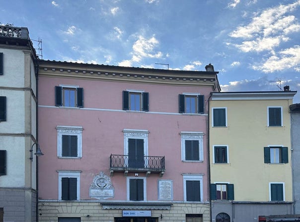 Sinalunga, Tuscany 53048